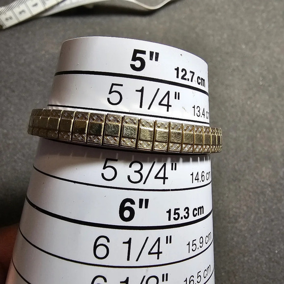 QMAX Ladies Quartz Gold Tone Fashion Watch Working Roman Dial Water Resistant sh - Picture 10 of 10